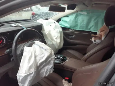 2018 Mercedes-Benz E 220 VIN: