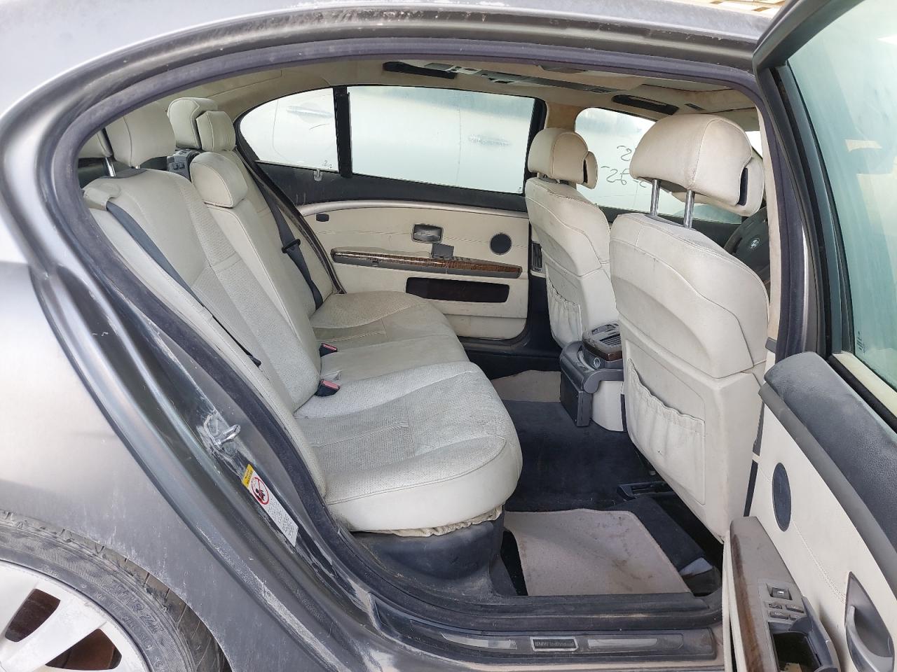 2007 BMW 740IL VIN:WBAHN61067D******