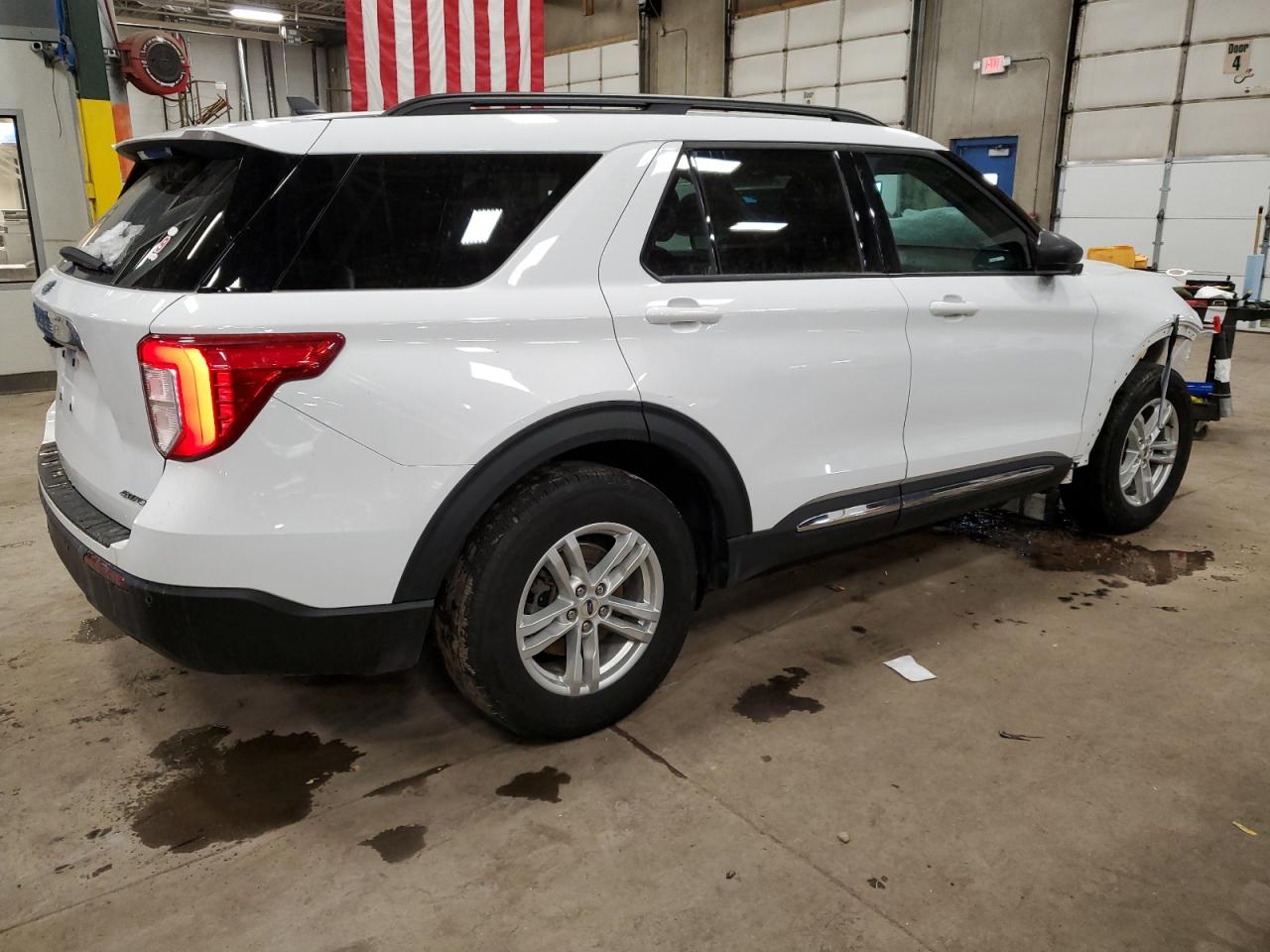 2022 FORD EXPLORER XLT VIN:1FMSK8DH0NGA28389