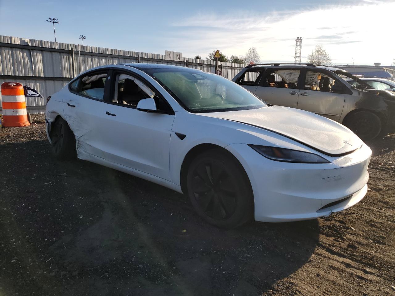 2024 TESLA MODEL 3  VIN:5YJ3E1EA6RF738003