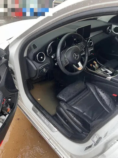 2017 Mercedes-Benz C 200 VIN: