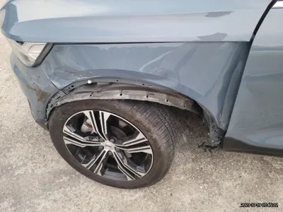 2019 Volvo XC40 VIN: