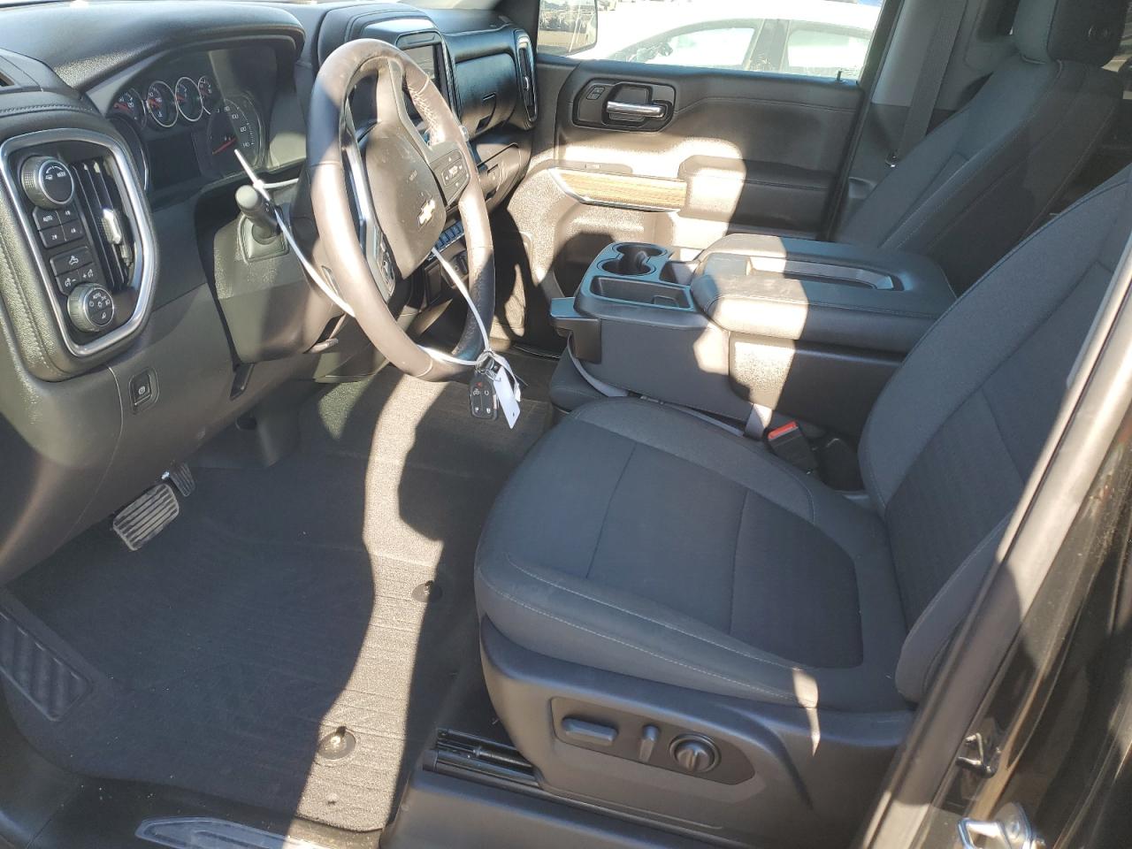 2022 CHEVROLET SILVERADO LTD K1500 LT VIN:3GCUYDED3NG179702