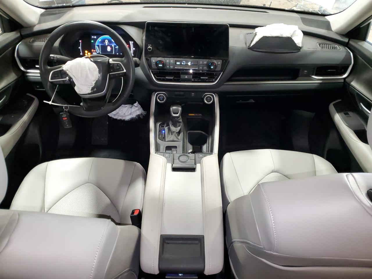 2024 TOYOTA GRAND HIGHLANDER XLE VIN:5TDACAB57RS009962