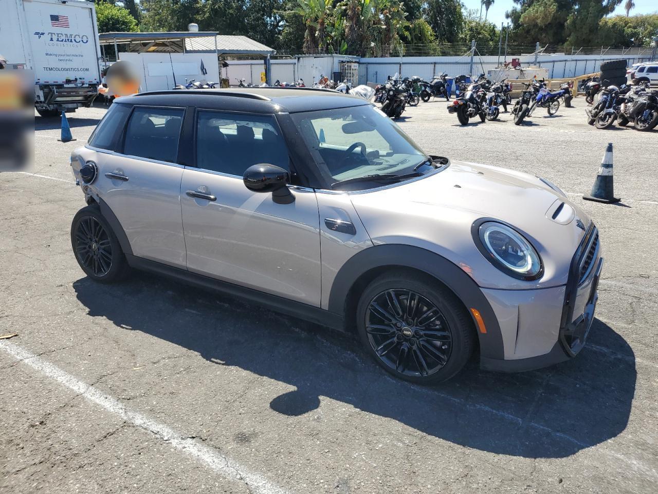 2023 MINI COOPER S VIN:WMW53DK06P2T49371