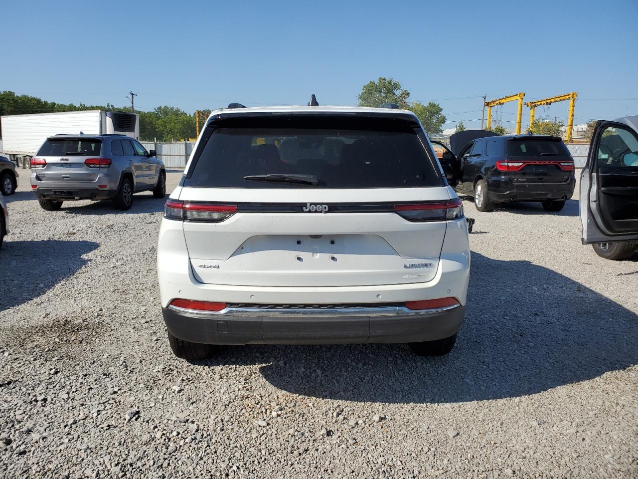 2024 JEEP GRAND CHEROKEE LIMITED VIN:1C4RJHBG8RC165061