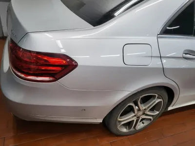 2015 Mercedes-Benz E 250 WDDHF9HB5FB163158 VIN:WDDHF9HB5FB163158