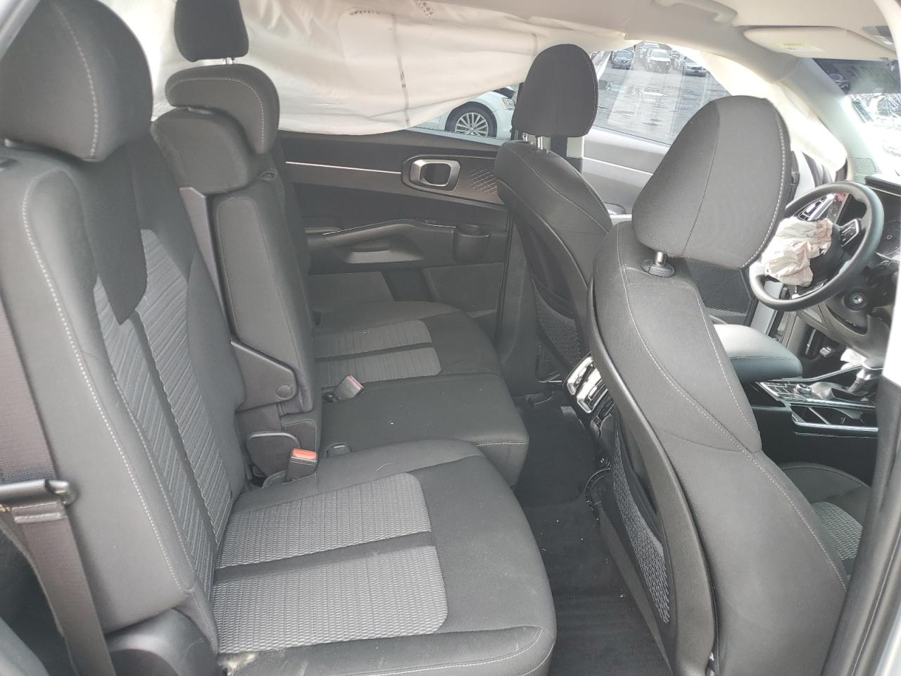 2022 KIA SORENTO LX VIN:5XYRG4LC9NG099337
