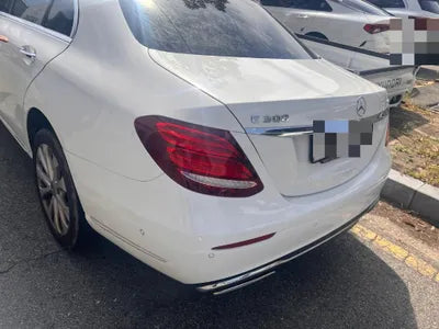 2019 Mercedes-Benz E 300 VIN: