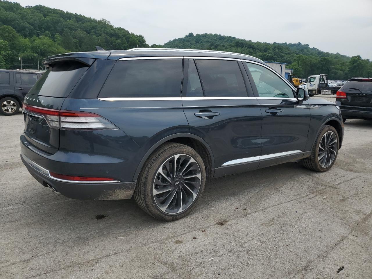 2024 LINCOLN AVIATOR RESERVE VIN:5LM5J7XC1RGL02485