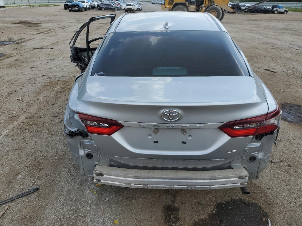 2022 TOYOTA CAMRY LE VIN:4T1C11AK0NU072845