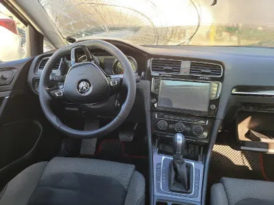 2016 Volkswagen Golf WVWZZZAUZGW101374 VIN:WVWZZZAUZGW101374