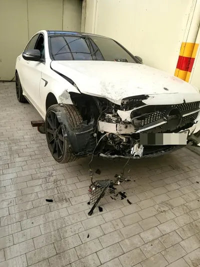 2015 Mercedes-Benz C 250 VIN: