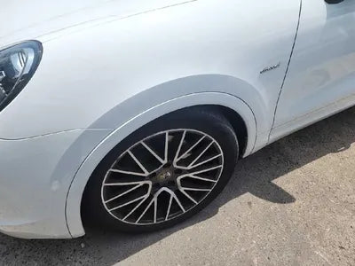 2015 Porsche Cayenne VIN: