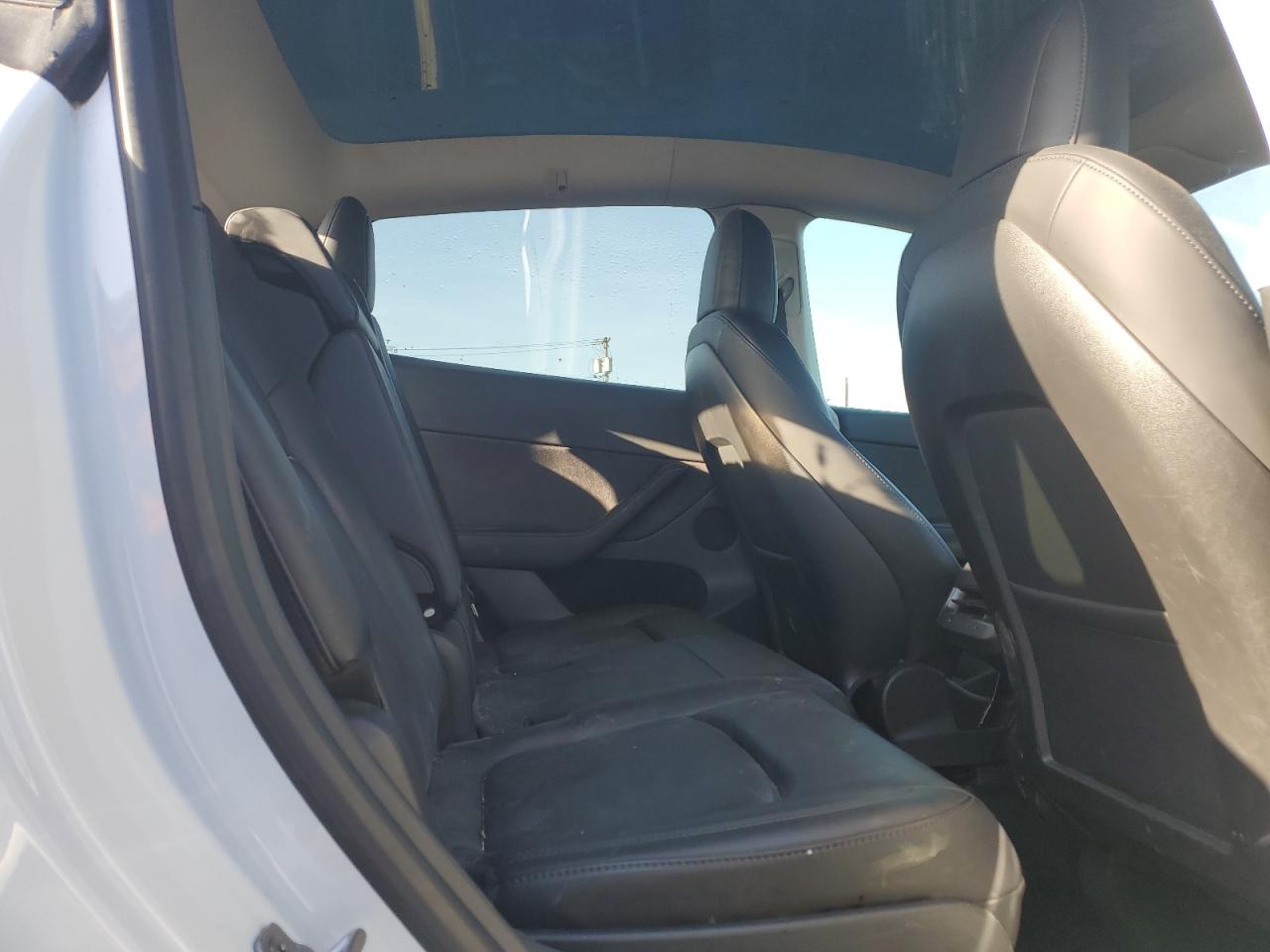2023 TESLA MODEL Y  VIN:7SAYGAEE1PF611713