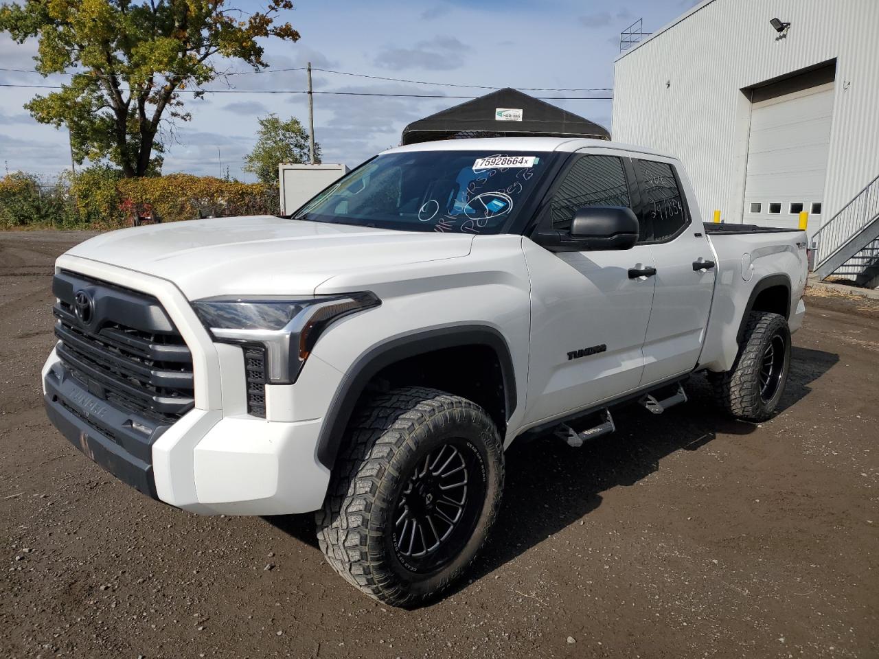 2022 TOYOTA TUNDRA DOUBLE CAB SR VIN:5TFLA5DA7NX012641