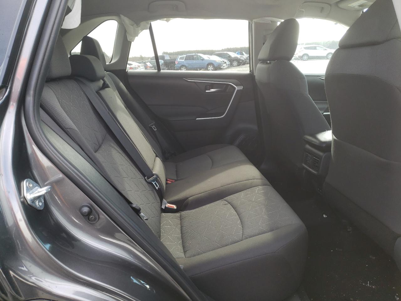 2022 TOYOTA RAV4 XLE VIN:2T3P1RFV7NC305552