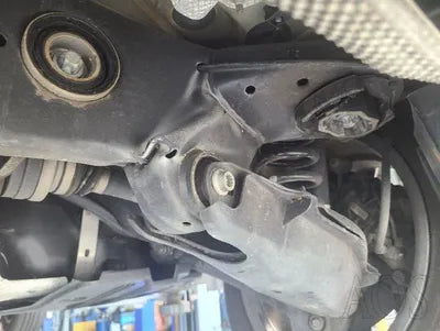 2016 Mercedes-Benz C 200 WDDWF4CB2HF403845 VIN:WDDWF4CB2HF403845