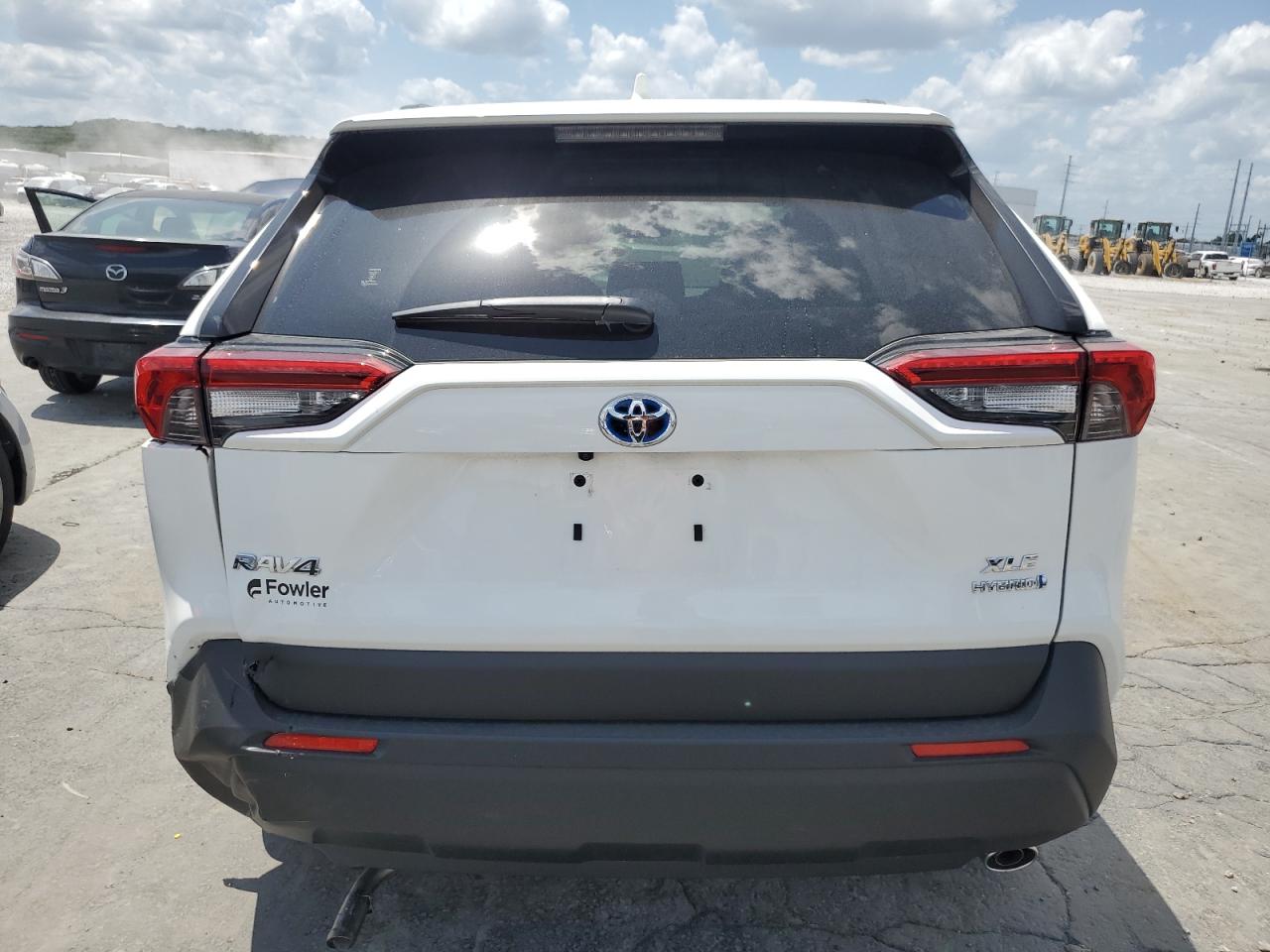 2024 TOYOTA RAV4 XLE VIN:JTMRWRFV7RD240245