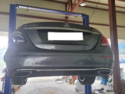 2018 Mercedes-Benz E 220 WDDZF0FB5JA476261 VIN:WDDZF0FB5JA476261