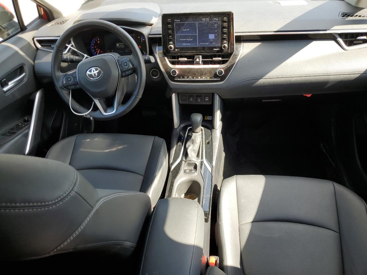 2022 TOYOTA COROLLA CROSS XLE VIN:7MUEAABG9NV016579