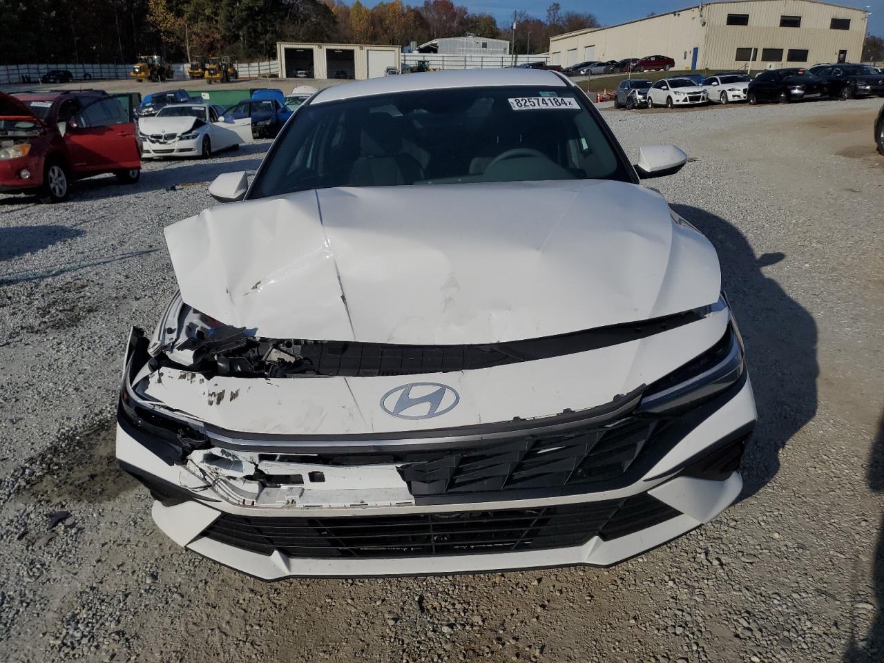 2024 HYUNDAI ELANTRA BLUE VIN:KMHLM4DJ8RU104409