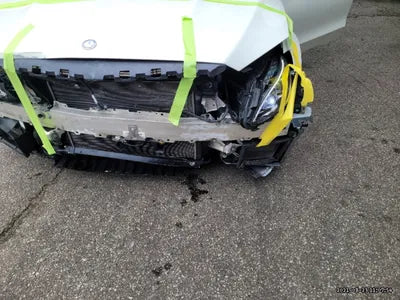 2016 Mercedes-Benz C 63 AMG WDDWF8HB5GF312163 VIN:WDDWF8HB5GF312163