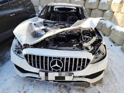 2017 Mercedes-Benz E 220 VIN: