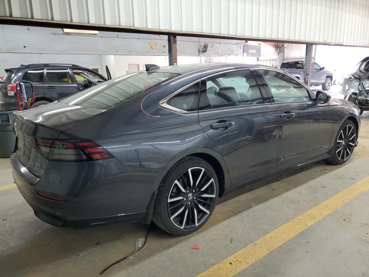 2024 HONDA ACCORD TOURING HYBRID VIN:1HGCY2F82RA027790