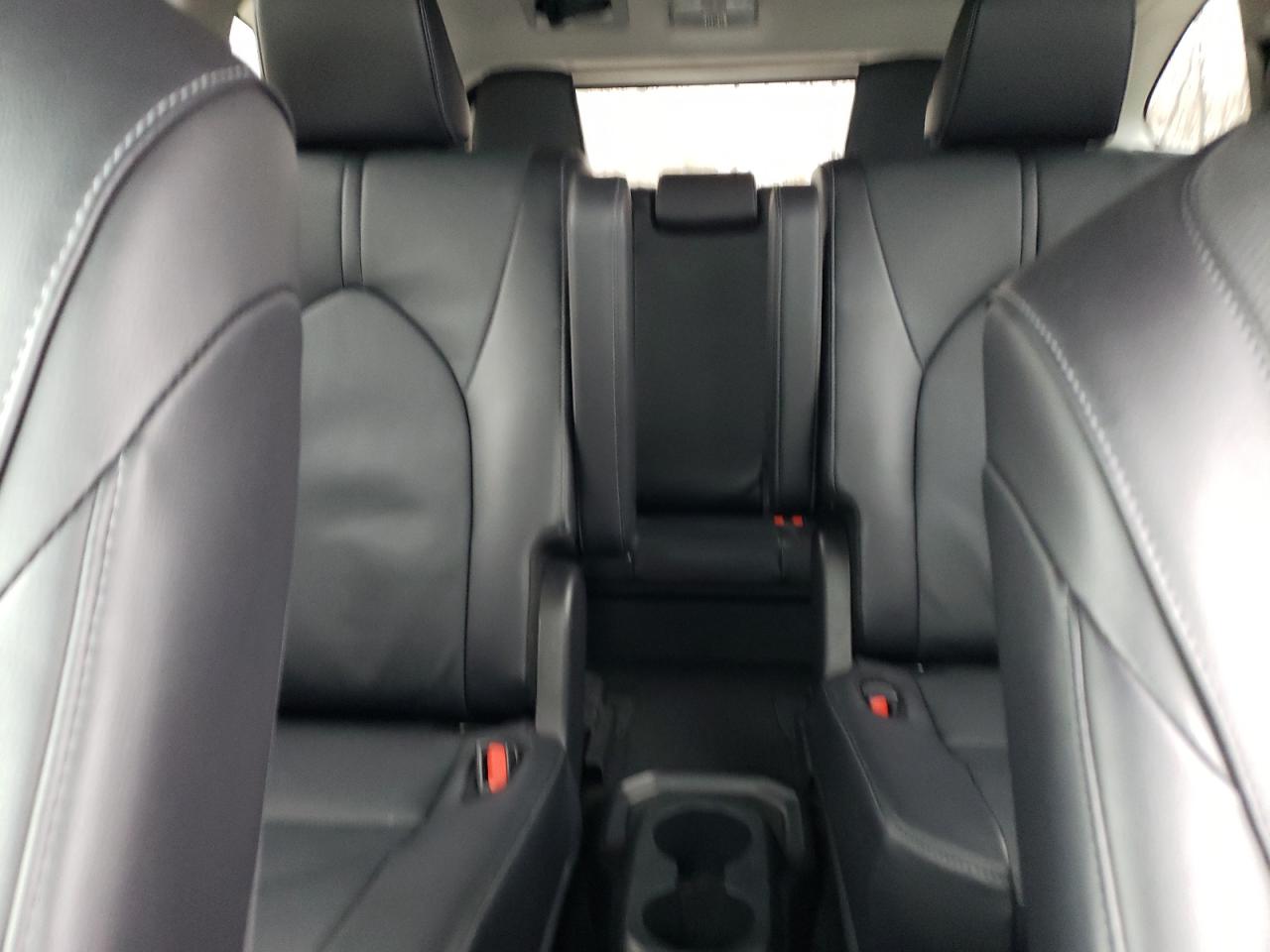 2024 TOYOTA HIGHLANDER LE VIN:5TDKDRBH4RS537386