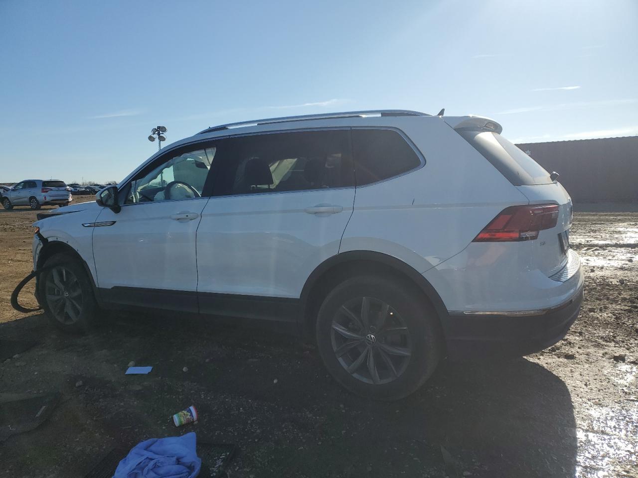 2022 VOLKSWAGEN TIGUAN SE VIN:3VV2B7AX0NM138831