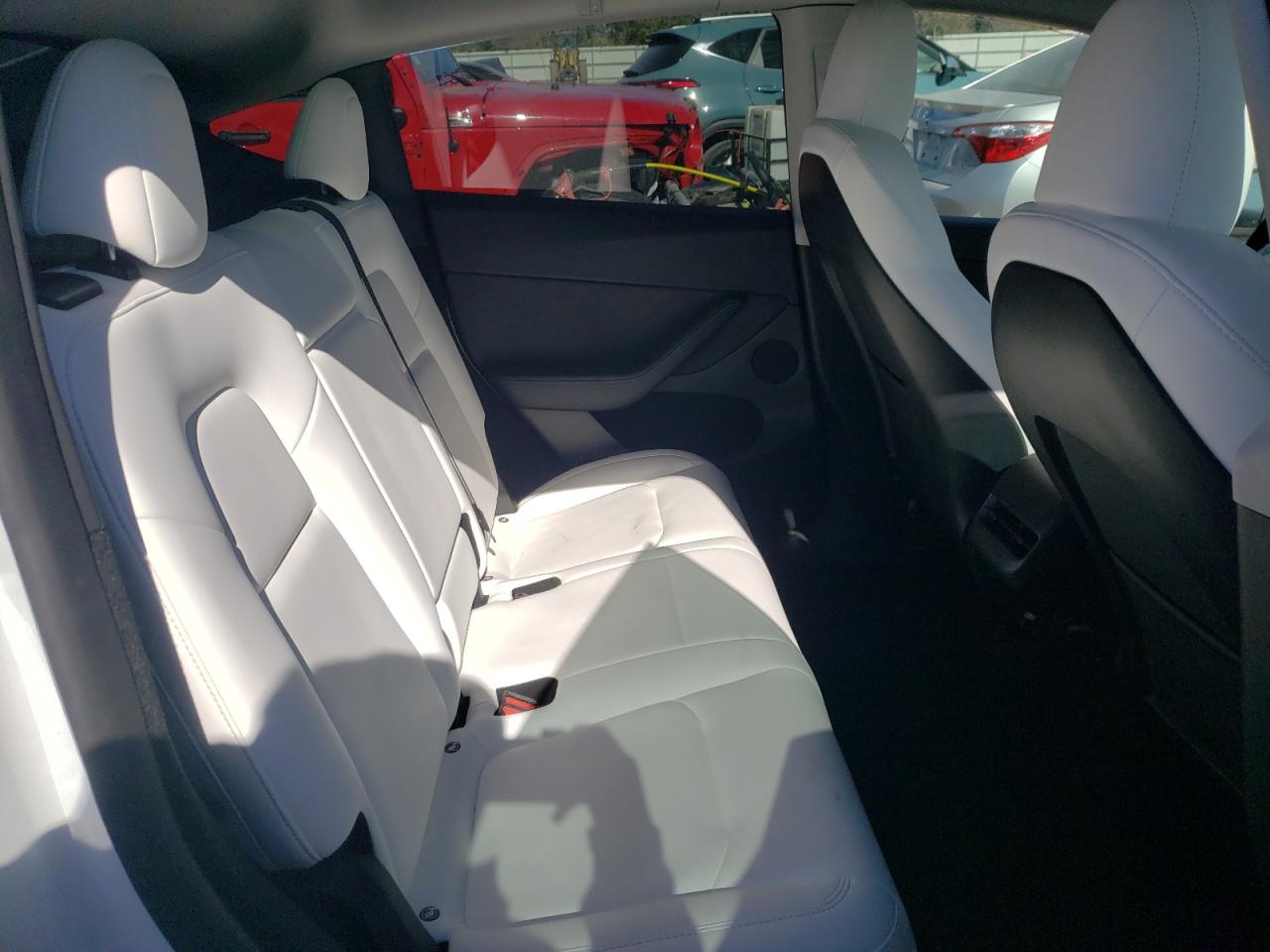 2023 TESLA MODEL Y  VIN:7SAYGDEE6PF776139