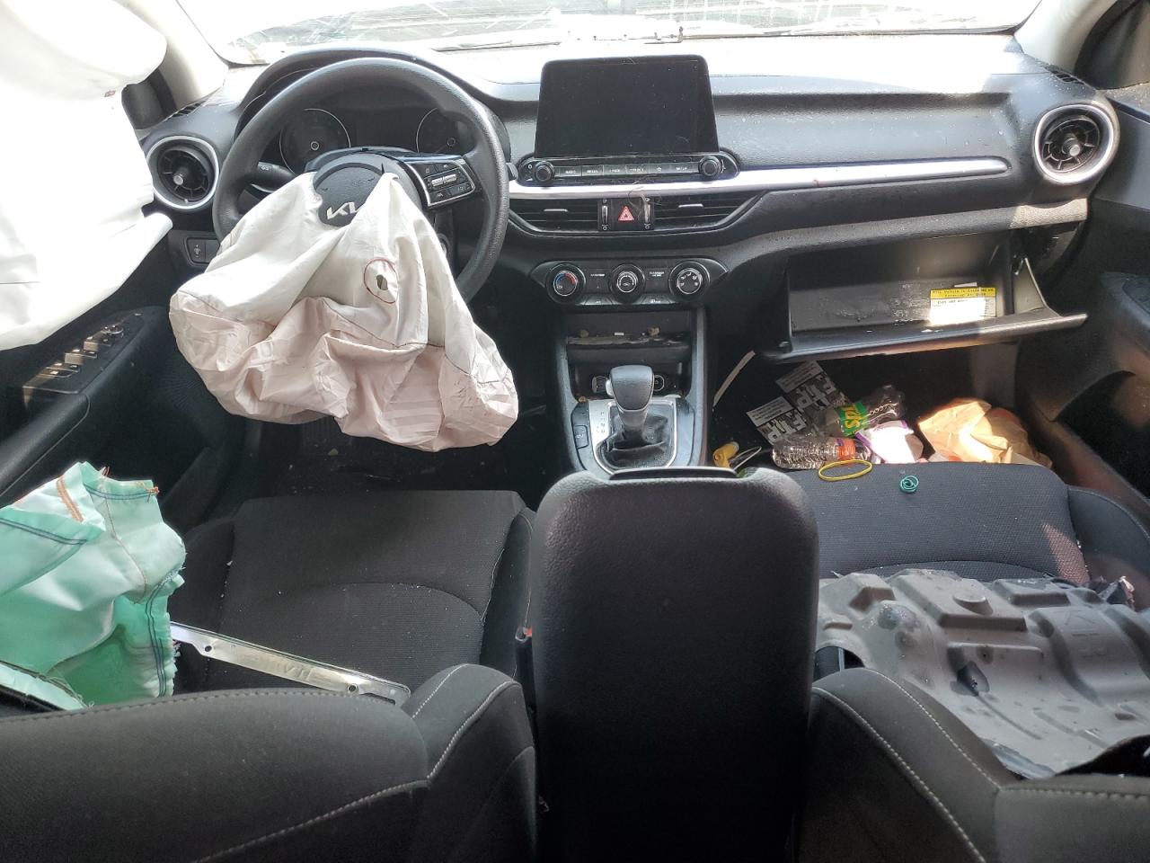 2022 KIA FORTE FE VIN:3KPF24AD9NE497416