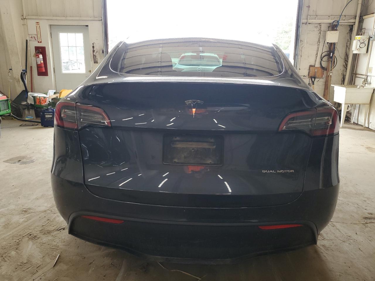 2022 TESLA MODEL Y  VIN:7SAYGDEE5NA005715