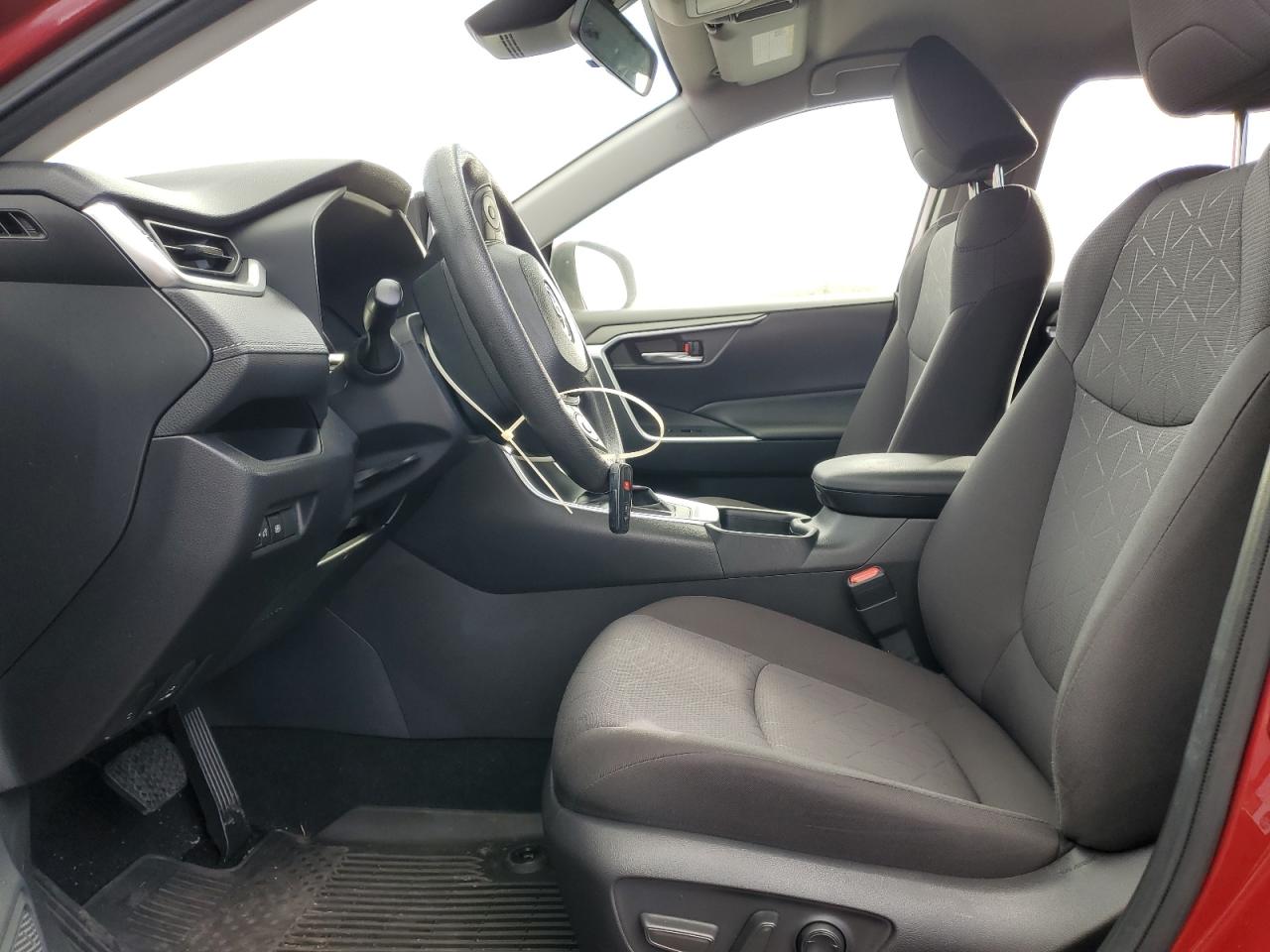 2022 TOYOTA RAV4 XLE VIN:JTMW1RFV6ND093623