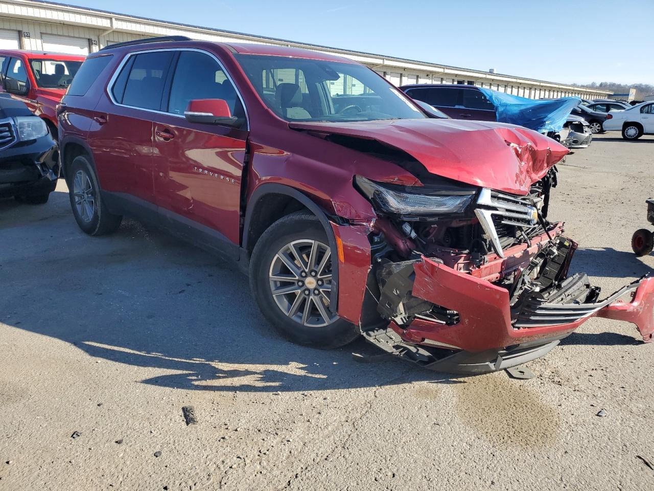 2023 CHEVROLET TRAVERSE LT VIN:1GNEVGKW4PJ104360