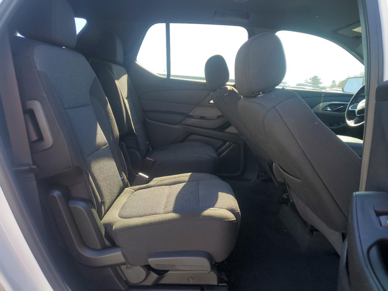 2023 CHEVROLET TRAVERSE LT VIN:1GNERGKW1PJ317562