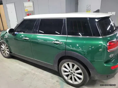 2020 MINI Clubman WMW71BB02L2M50243 VIN:WMW71BB02L2M50243