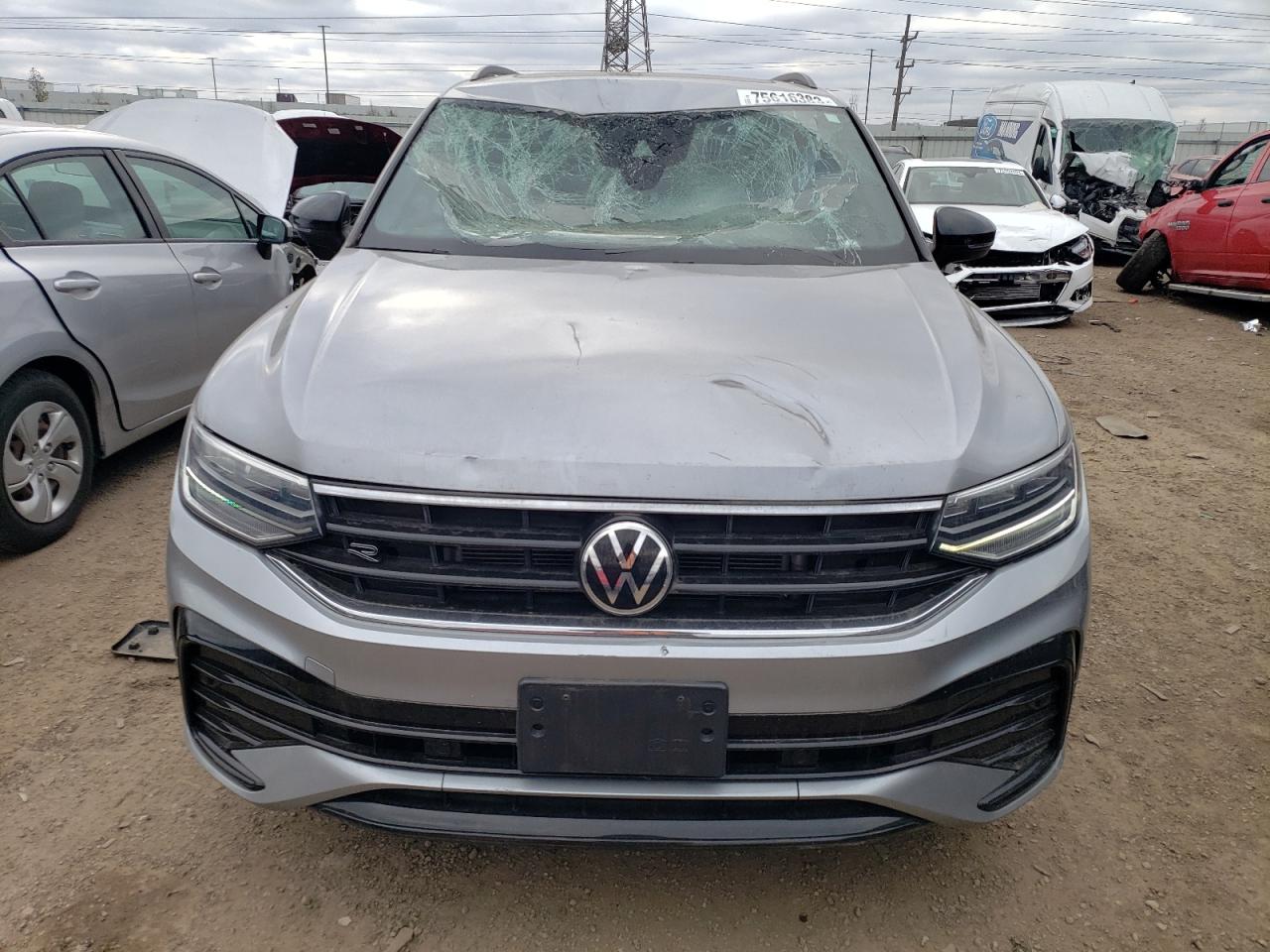 2022 VOLKSWAGEN TIGUAN SE R-LINE BLACK VIN:3VV8B7AX4NM003264