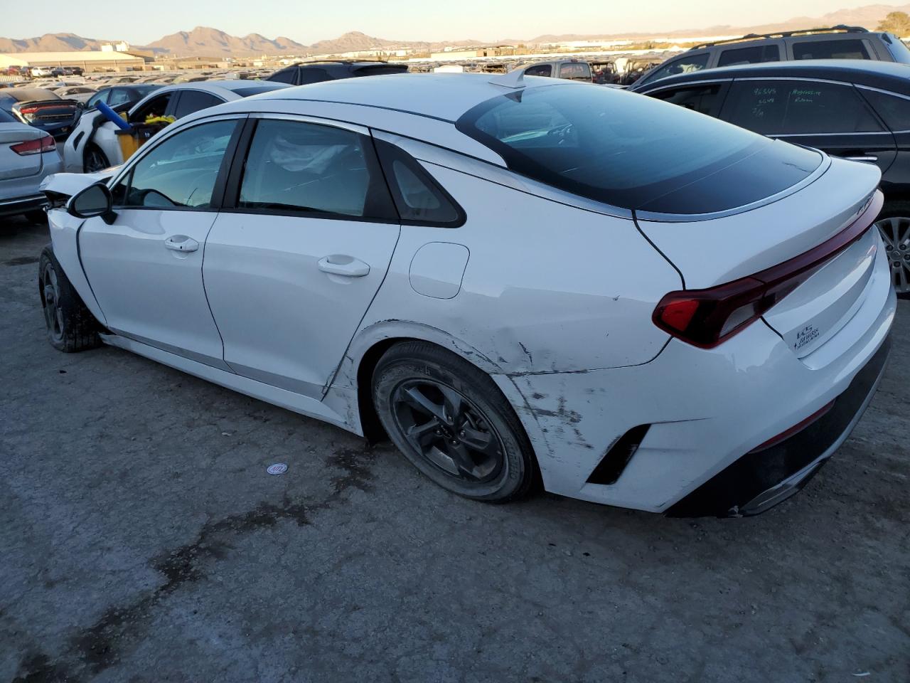 2023 KIA K5 LXS VIN:5XXG14J24PG201153