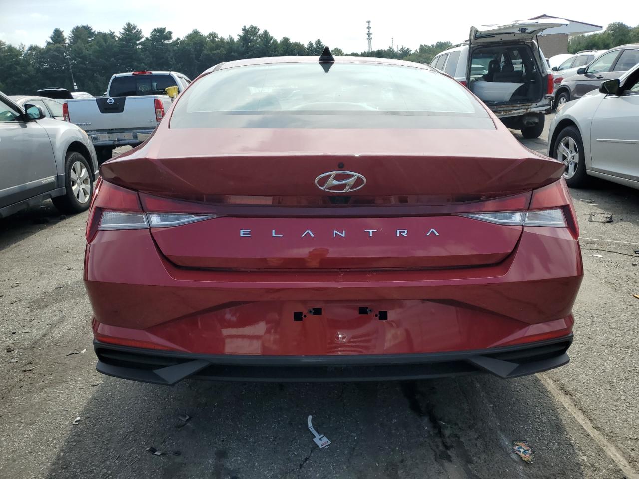 2023 HYUNDAI ELANTRA SEL VIN:KMHLM4AG2PU583710