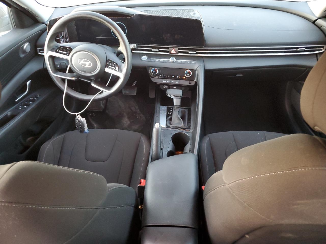 2024 HYUNDAI ELANTRA SEL VIN:KMHLM4DG1RU668780