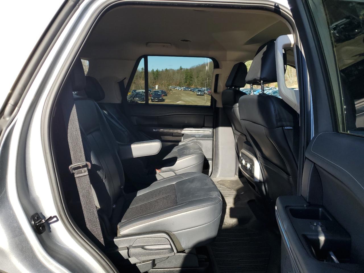 2024 FORD EXPEDITION XLT VIN:1FMJU1H82REA17970