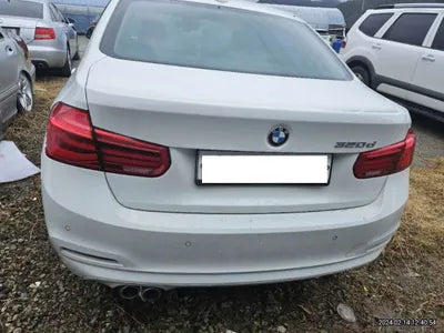 2016 BMW 320 WBA8C5102GK463453 VIN:WBA8C5102GK463453