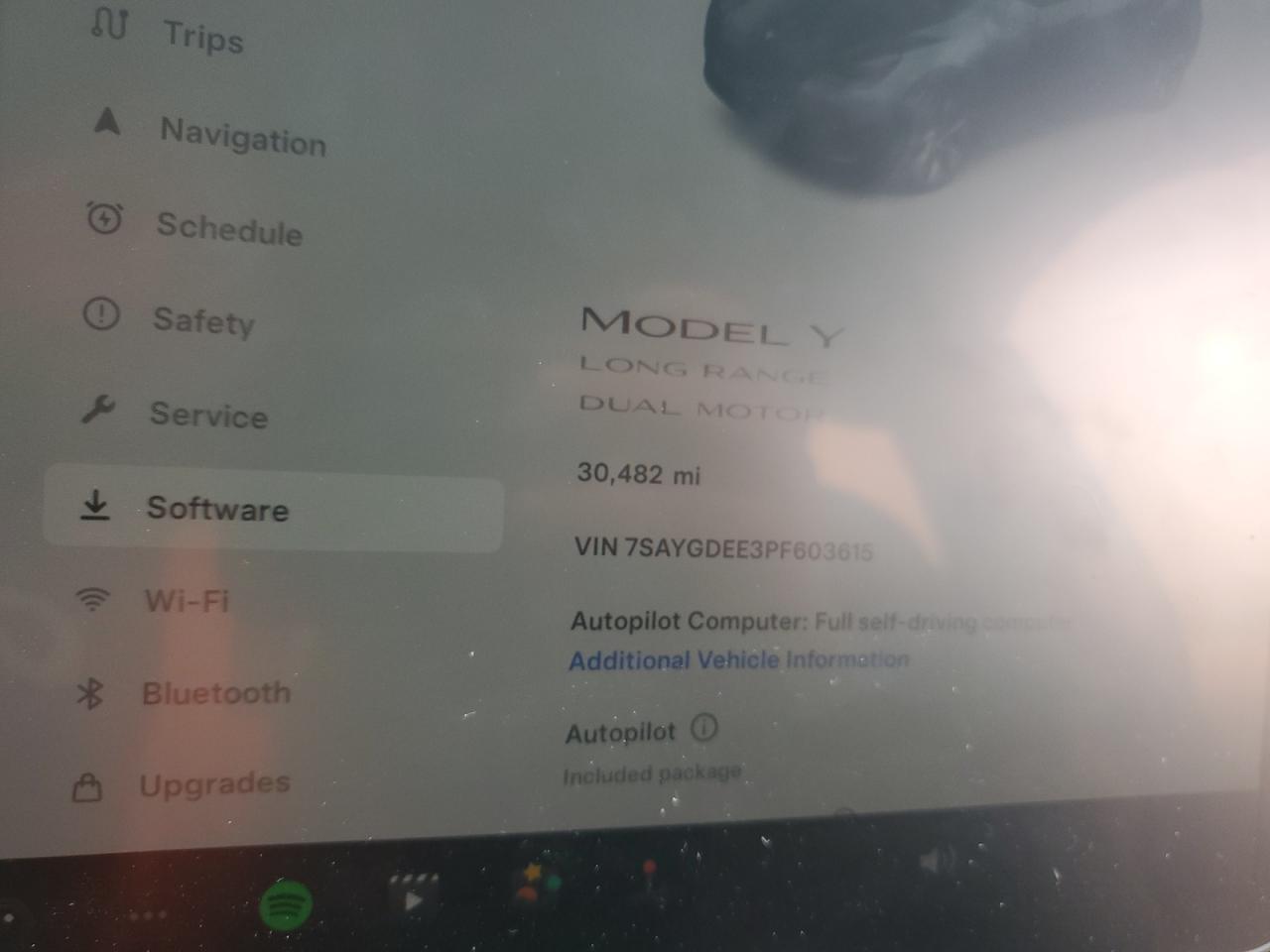 2023 TESLA MODEL Y  VIN:7SAYGDEE3PF603615