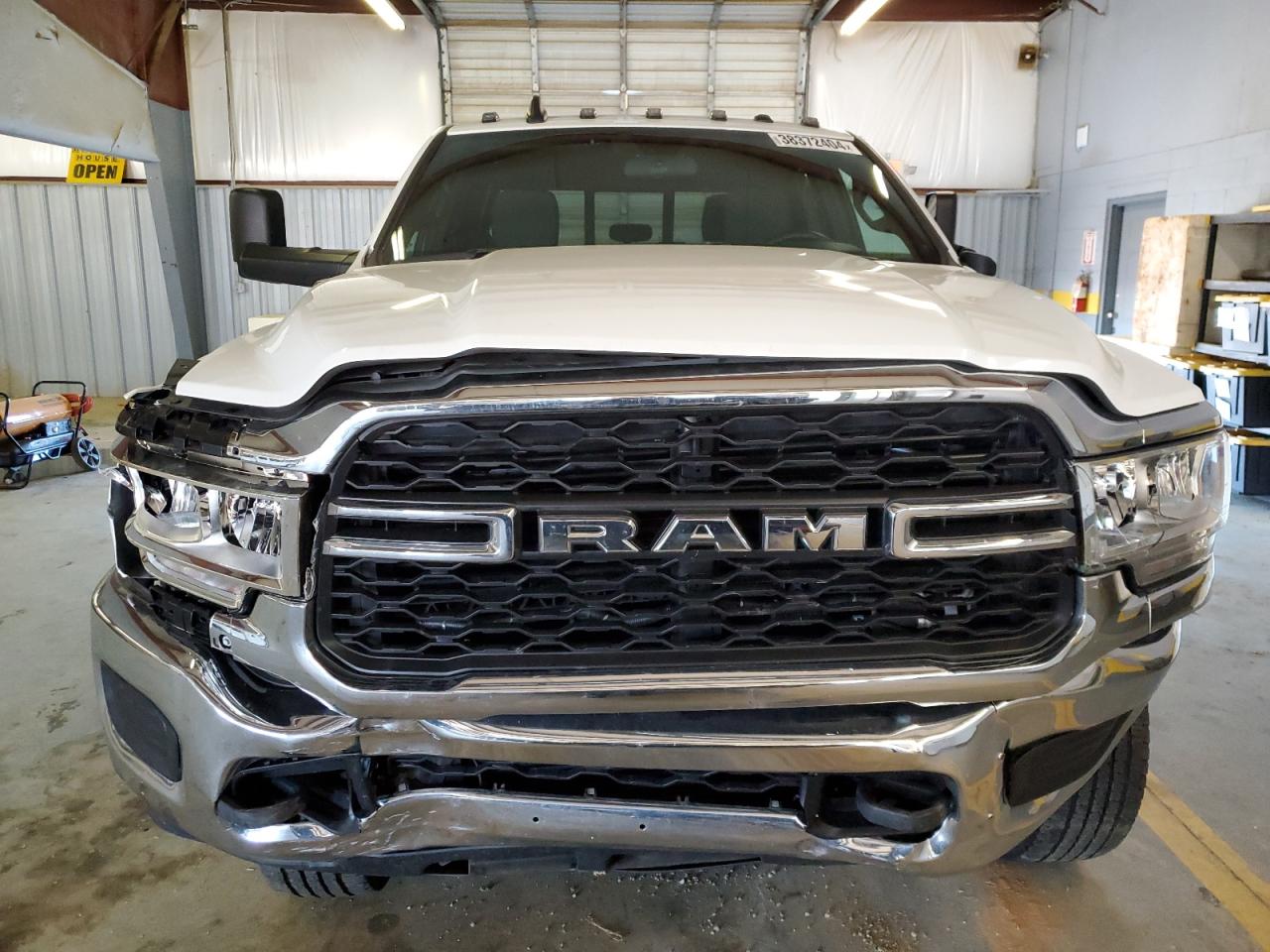 2022 RAM 2500 TRADESMAN VIN:1G1PA5SH5E7347987