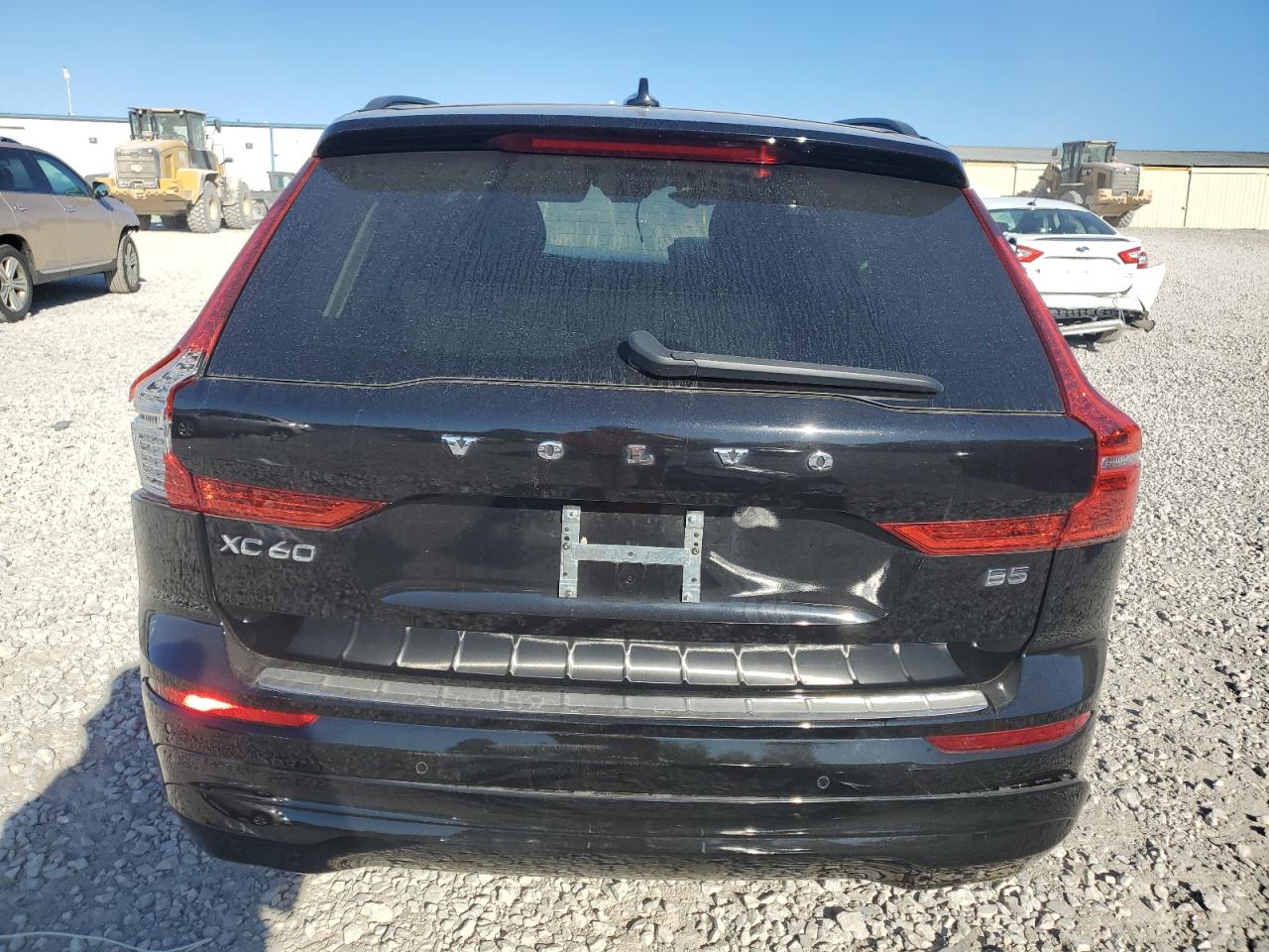 2022 VOLVO XC60 B5 MOMENTUM VIN:YV4L12DK6N1972931