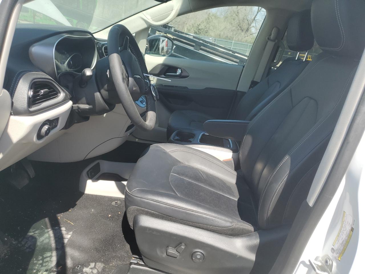 2024 CHRYSLER PACIFICA TOURING L VIN:2C4RC1BG3RR114088