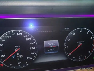 2017 Mercedes-Benz E 300 WDDZF4KB6HA250933 VIN:WDDZF4KB6HA250933