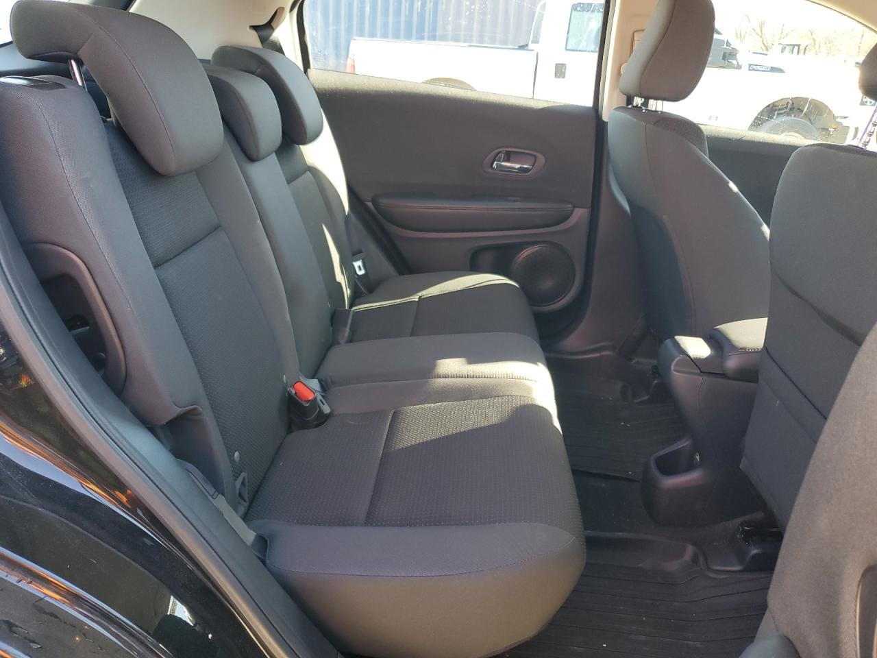 2022 HONDA HR-V LX VIN:3CZRU6H38NM736373